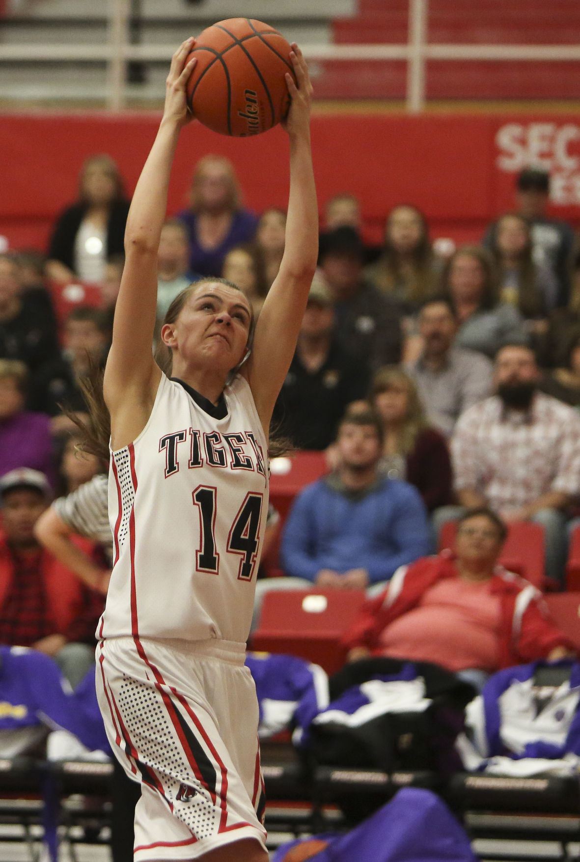 Little Snake River vs Encampment Girls 1A